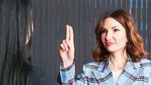 Together Shifting Perspectives: EMDR Therapy’s Impact on Trauma Survivors