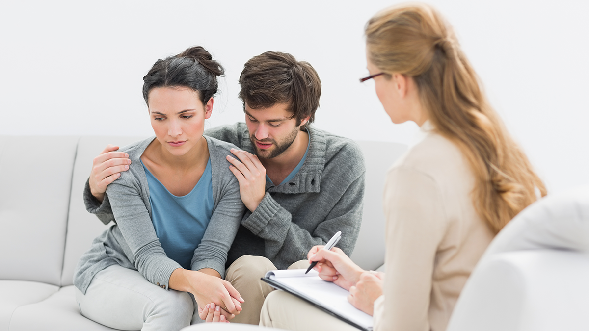The 5 Most Common Communication Traps Couples Fall Into and How Counseling Helps